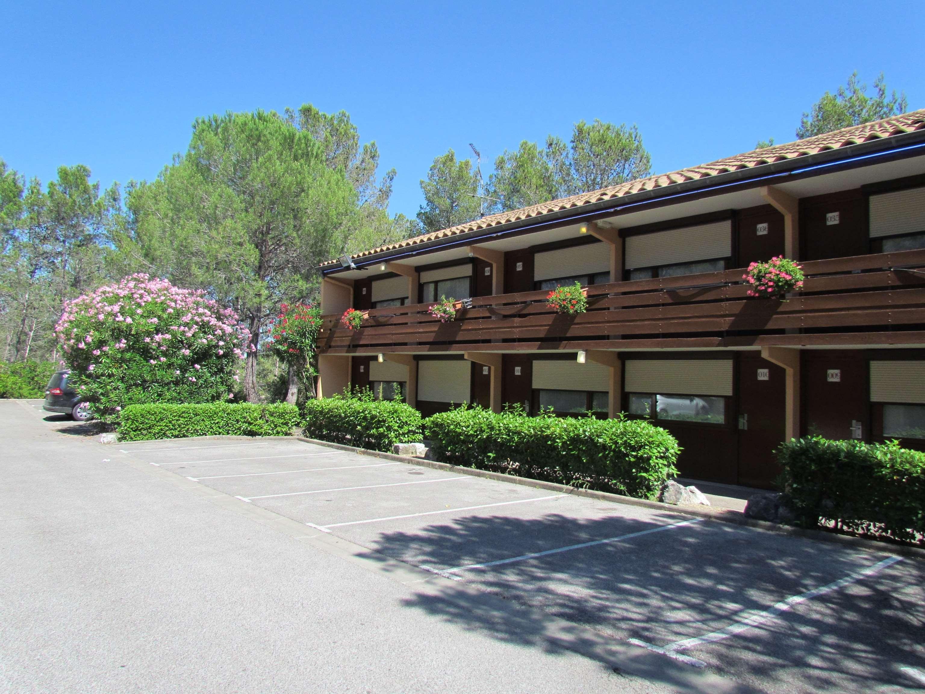 Kyriad Montpellier Nord Parc Euromedecine Saint-Clément Екстериор снимка